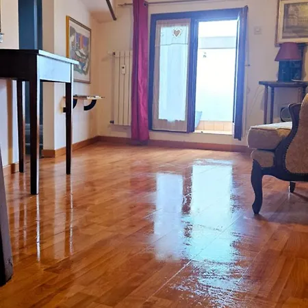 Apartment Mm